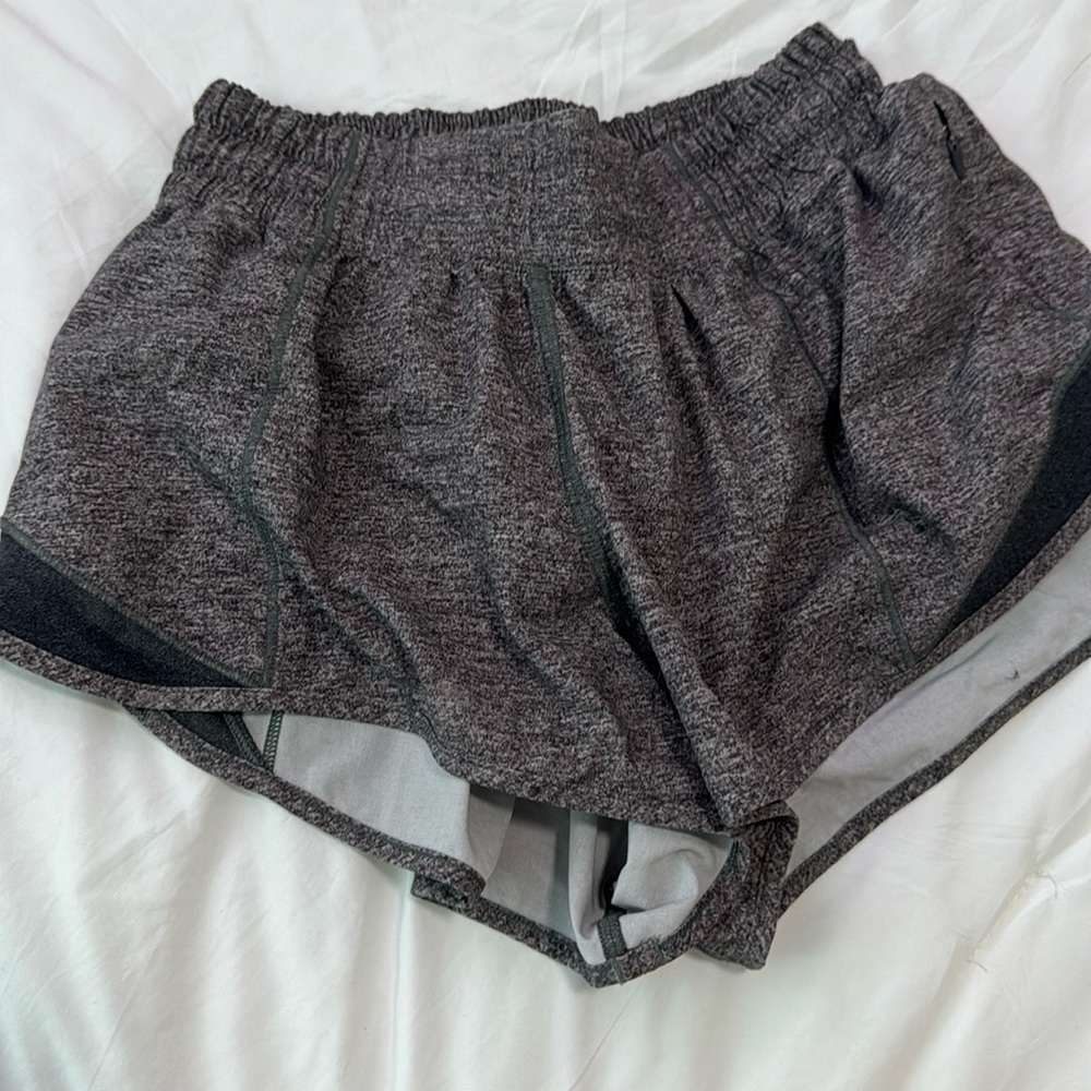 Lululemon hotty hot shorts